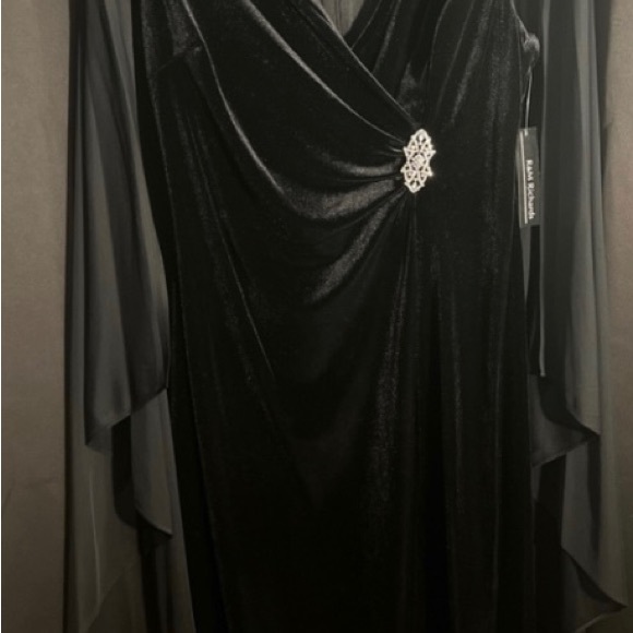 R&M Richards Size 10 Velvet Dress - Picture 4 of 4